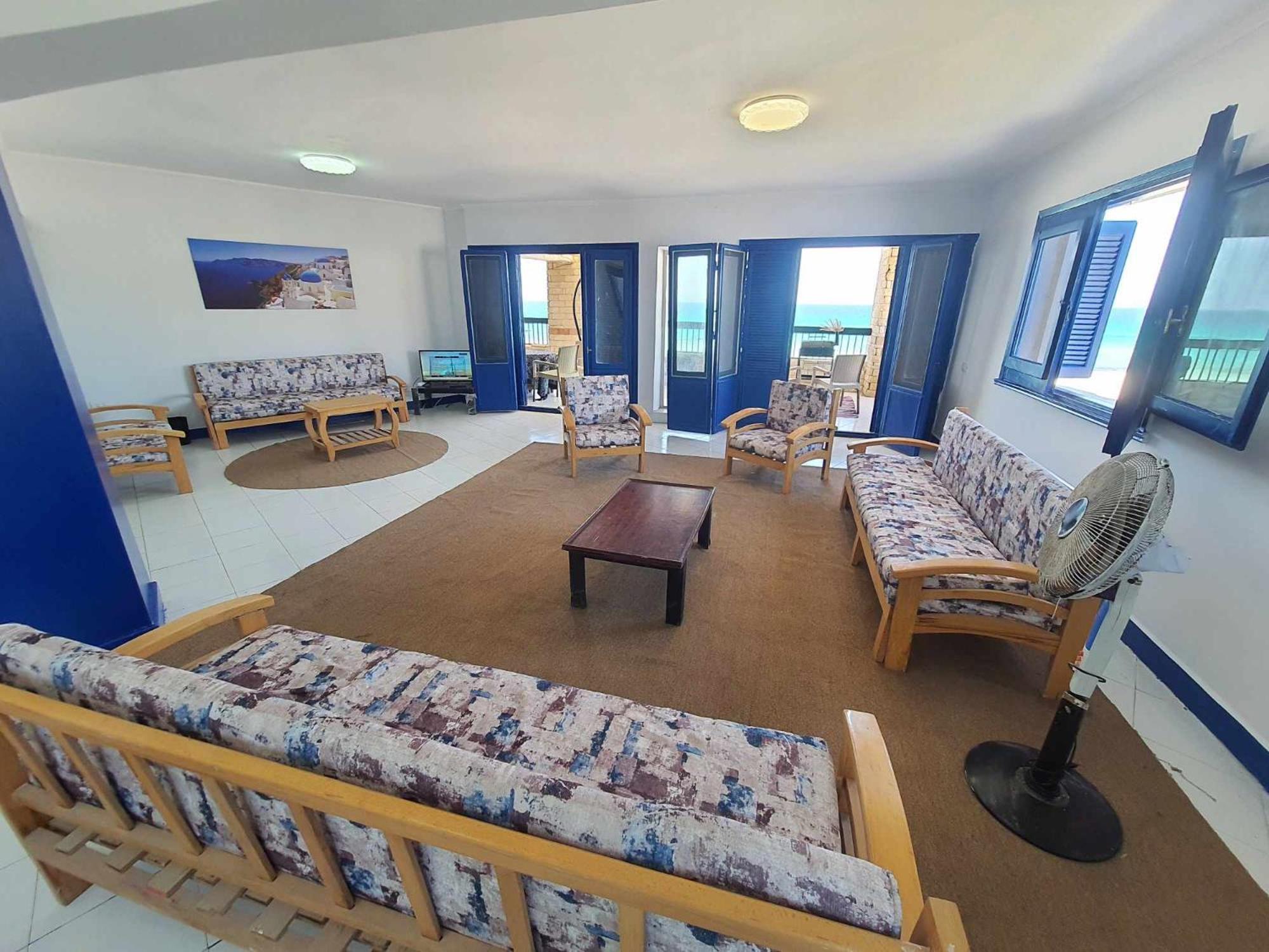 Bellevue Village Sea View Apartment *