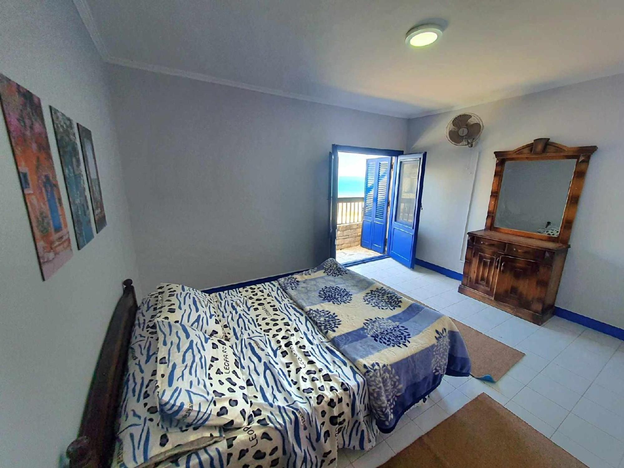 Bellevue Village Sea View Apartment